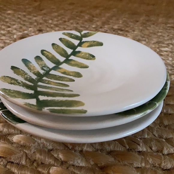 Green Leaves Dessert Plates, Set of 3 - Picture 7 of 7